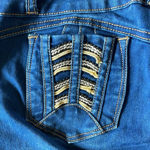 Butt Lifting Colombian Jeans Size 9 - Picture 6 of 7